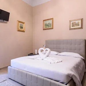 https://pinzochere-family.it-tuscanyhotel.com